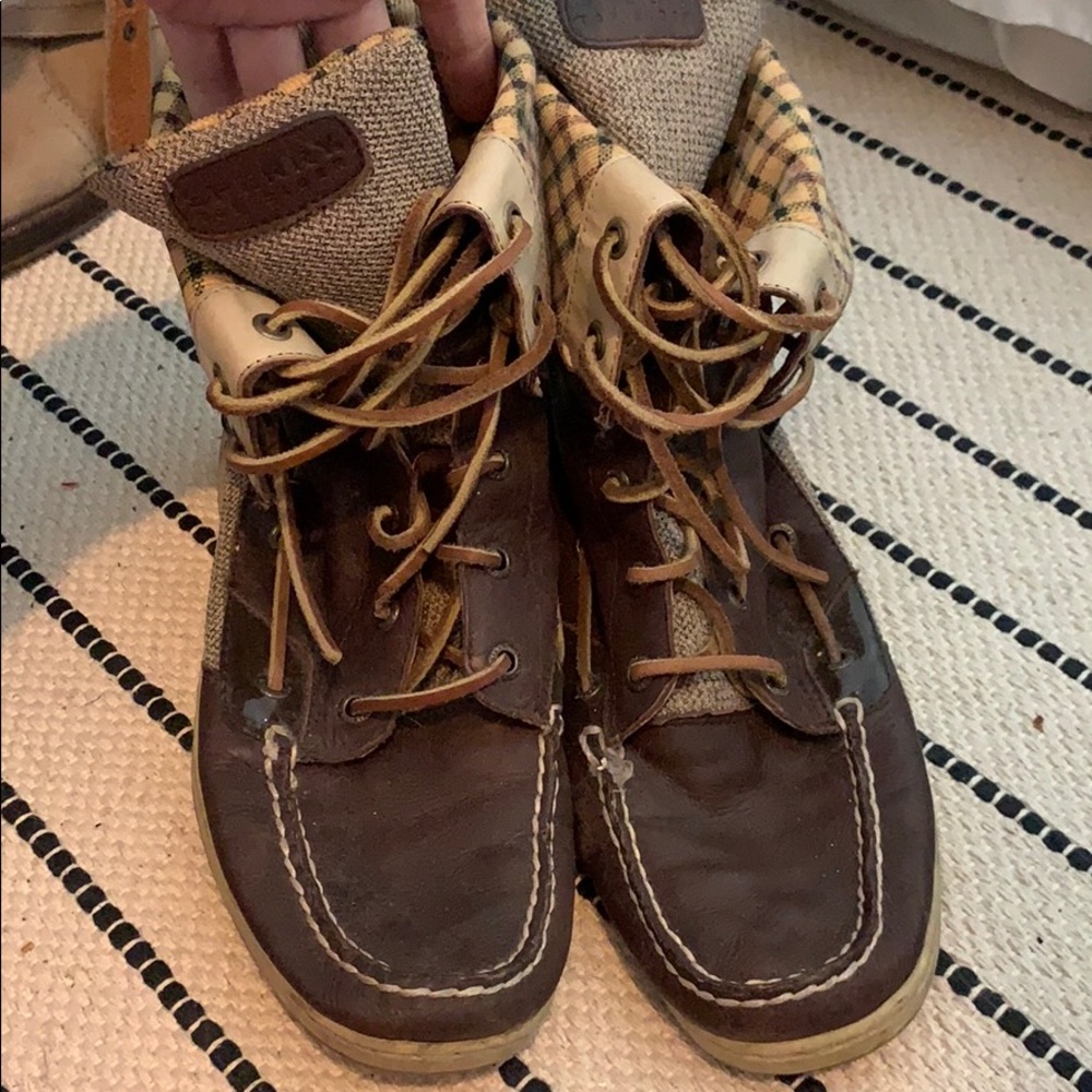 Sperry high tops